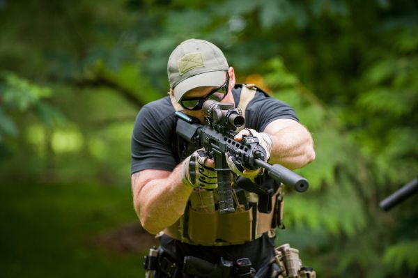 ar-15: Halbautomatischer Karabiner Faxon Firearms ARAK-31 XRS