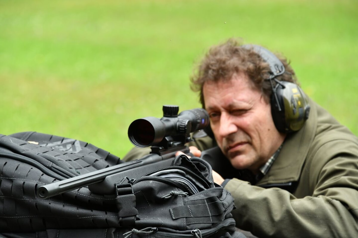 Test: Kimber 84M LPT Repetierbüchse in .223 Remington Schütze testet Repetierbüchse Kimber 84M LPT in .223 Rem.