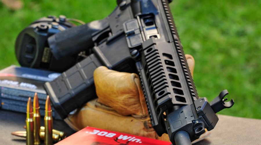 SIG716 Patrol im AR-10 Stil