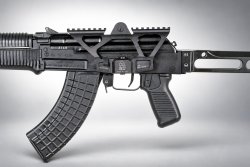 Arsenal SAM7K-28: Kompakter AK-Halbautomat im Kaliber 7,62×39 mm Arsenal SAM7K-28: Kompakter AK-Halbautomat im Kaliber 7,62×39 mm