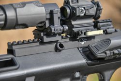 Die AUG Receiver Rail von Corvus Defensio: eine Picatinny-Schiene für das österreichischen Bullpup Steyr AUG