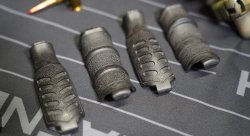 Griffe der Haenel CR Serie.