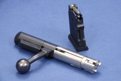Test: CZ 457 – was können die drei neuen KK-Repetierer aus Tschechien? Zylinderverschluss und Magazin des CZ 457