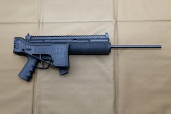 German Sport Guns GSG-16 und GSG-16 Sport in .22 Long Rifle im Praxistest Die GSG-16 mit eingeklapptem Hinterschaft.