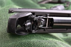 Gamo Roadster IGT 10X Gen 2: Wie performt das Druckluftgewehr mit Magazin im Praxistest? Repetiersystem des Gamo Roadster IGT 10X Gen 2