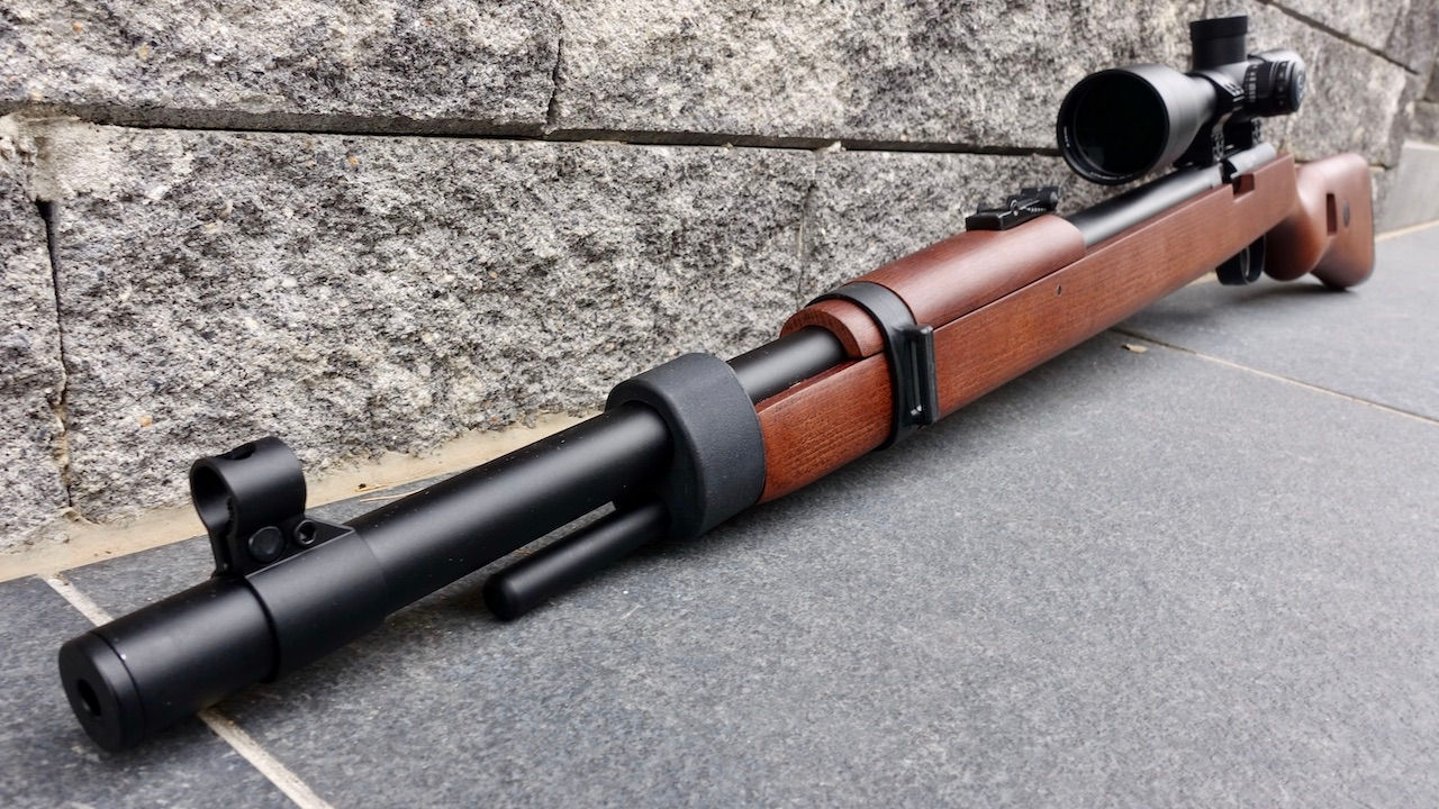 Mauser K98 PCP von vorne in der Mündungsansicht.