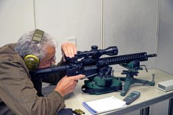 POF USA Revolution DI – führiges AR im Kaliber .308 Winchester: Eine Nummer kleiner POF USA Revolution DI mit Elite Tactical DMR3 von Bushnell.