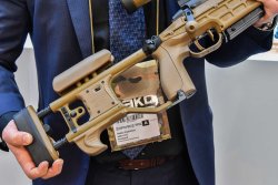 Sako TRG-22 A1 und TRG-42 A1 Präzisionsgewehre Schulterstütze der Sako TRG-22 A1