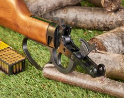 Im Praxistest auf den Schießstand: Kleinkaliber-Unterhebelrepetierer Savage Revel Classic im Kaliber .22 l.r.