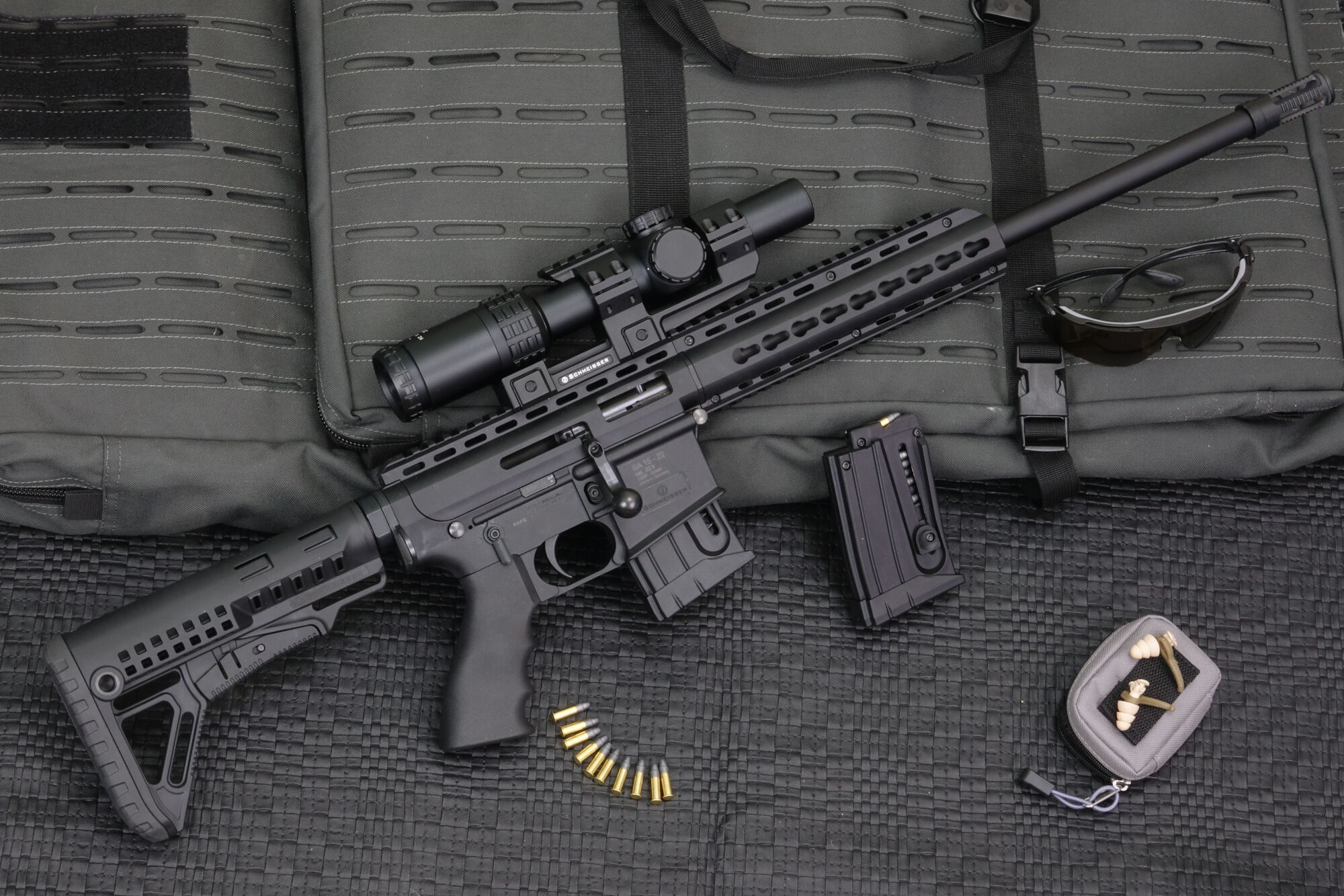 schmeisser: Test: Schmeisser BA 15-22 − Was leistet der taktische Kleinkaliber-Repetierer im AR-15-Look? schmeisser: Test: Schmeisser BA 15-22 − Was leistet der taktische Kleinkaliber-Repetierer im AR-15-Look?