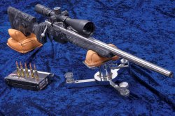 Test: SMH Precision Tactical A-5 Repetierbüchse SMH Precision Tactical A5 in Gewehr-Auflage