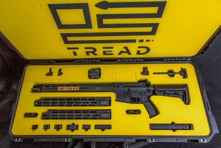 SIG Sauer M400 TREAD Büchse in der Einstiegsklasse Das gesamte derzeit erhältliche Zubehör für das SIG Sauer TREAD in einem Händlerkoffer präsentiert…
