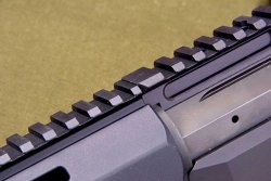 Test: Tikka T3x TAC A1 Präzisionsgewehr Picatinny Schiene der Tikka T3x TAC A1