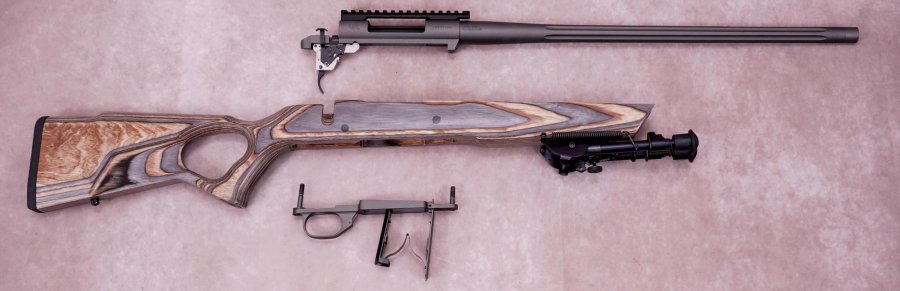 Jubiläum: 80 Jahre Weatherby – Test der Vanguard Spike Camp in 6,5 Creedmoor Vanguard Spike Camp in 6,5 Creedmoor in die Grundbestandteile zerlegt.
