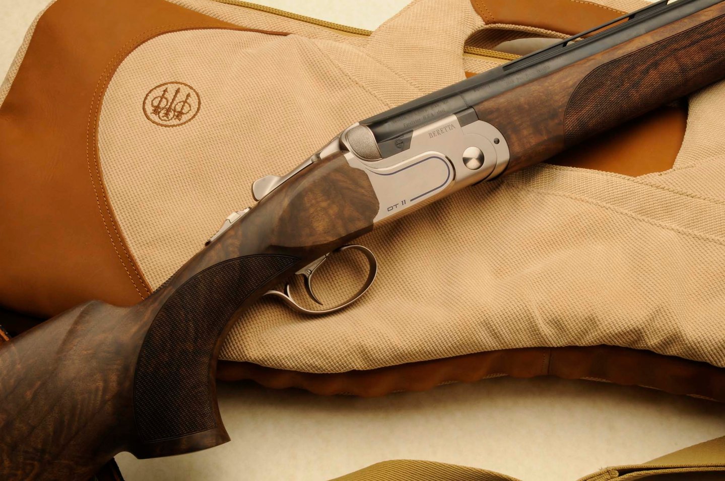 Beretta DT11 Sporting over and under shotgun Beretta DT11 Sporting over and under shotgun