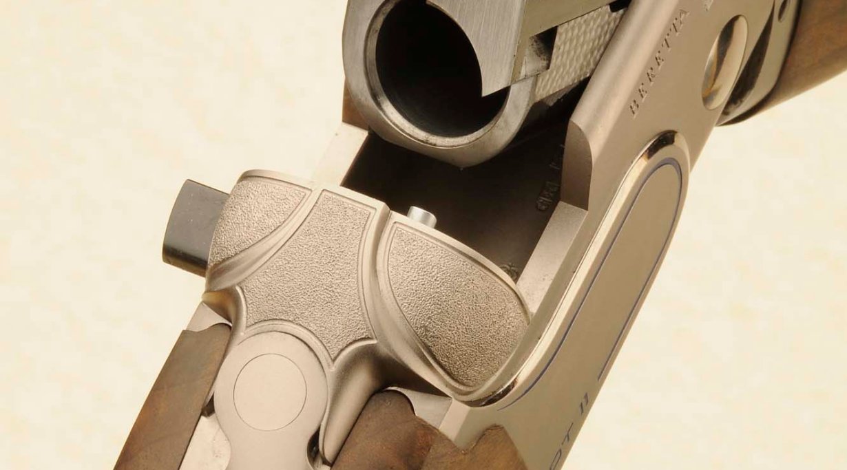 Beretta DT11 Sporting over and under shotgun