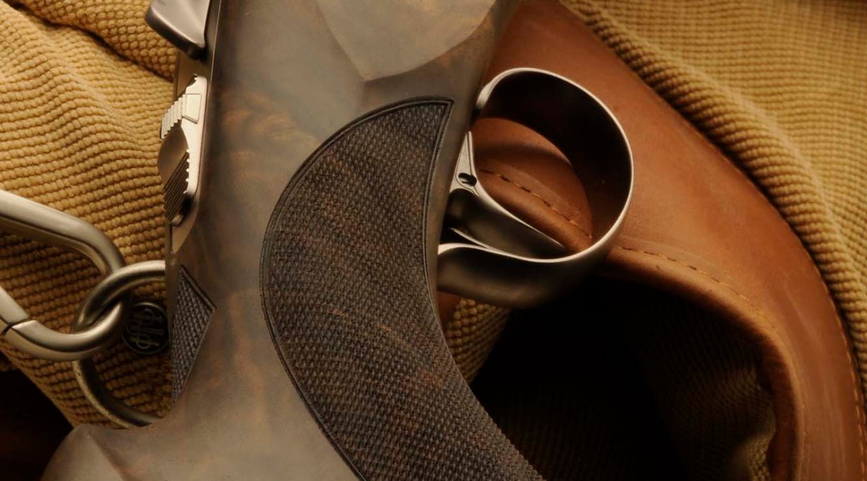 Beretta DT11 Sporting over and under shotgun