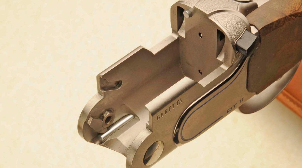 Beretta DT11 Sporting over and under shotgun