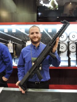 KEL TEC KSG-25 Vorderschaftrepetierflinte Der Vorderschaftrepetierer KEL TEC KSG-25