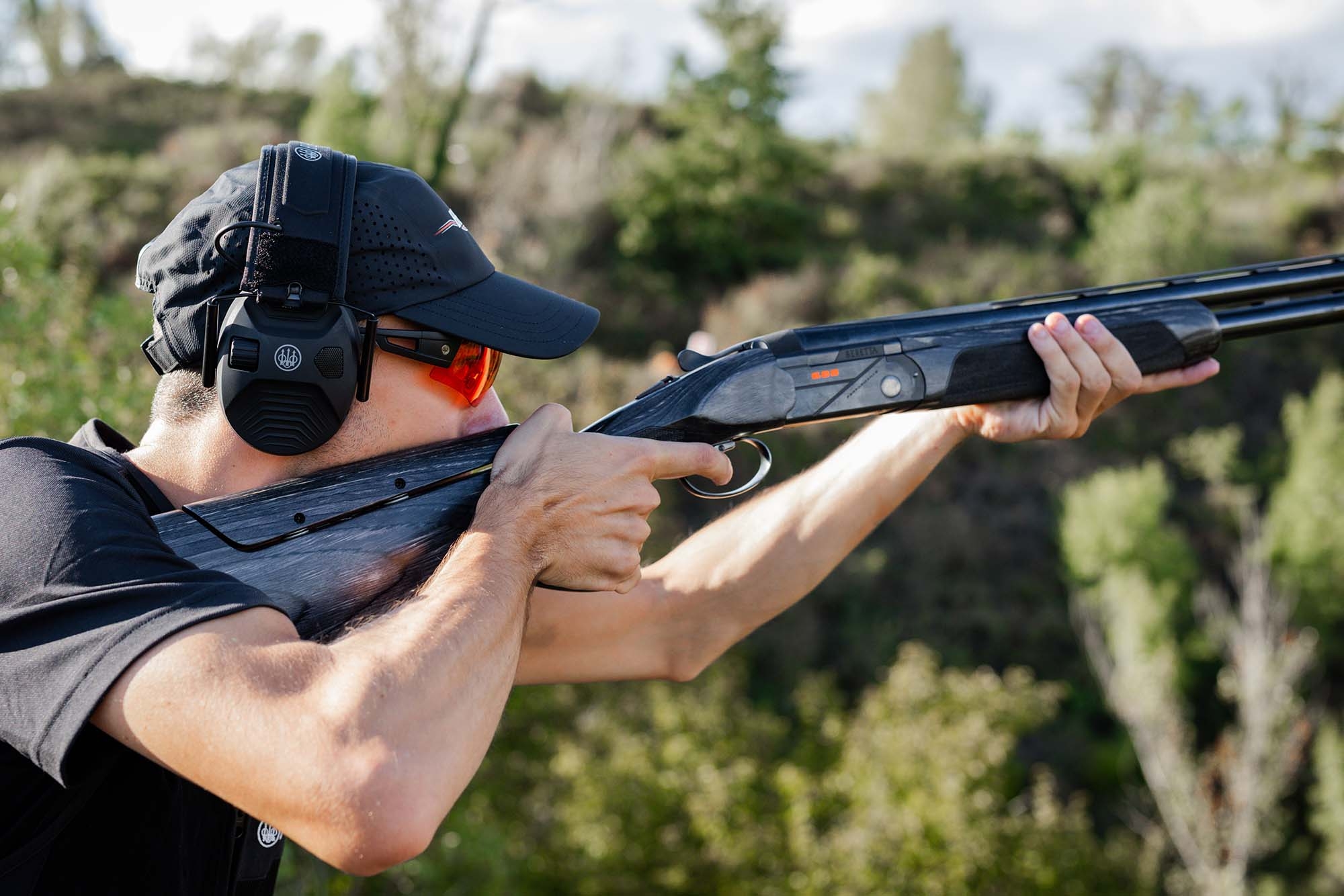 Manfred Alberts: Premiere der neuen Beretta 688 Performance Bockflinte: Kompromisslose Leistung für die Trap- und Skeet Champions von morgen Manfred Alberts: Premiere der neuen Beretta 688 Performance Bockflinte: Kompromisslose Leistung für die Trap- und Skeet Champions von morgen