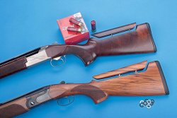 Test: Beretta Sporting-Flinten im Vergleich mit Blaser und Browning Vergleich der Schafterhöhung bei Sporting-Flinten Beretta 690 Competition Black Sporting AS und Browning B 725 Sporter Adjustable