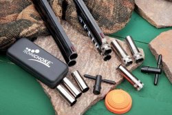Test & Technik: F.A.I.R. Carrera Sporting & Racing II Sporting F.A.I.R. Carrera Sporting mit mündungsbündigen Technikchokes und Racing II Sporting mit Extendedchokes.