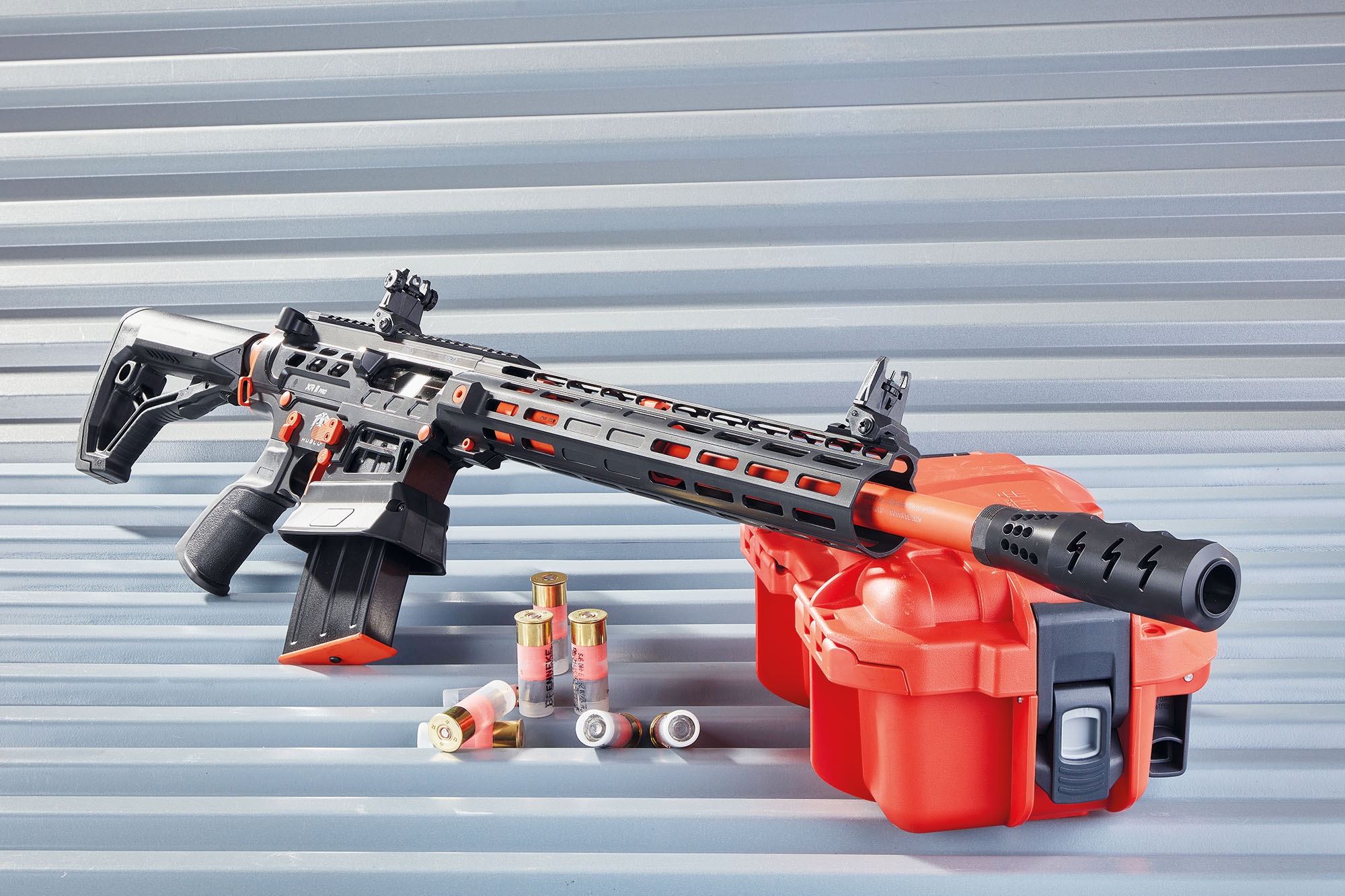HUNTEX: Selbstladeflinte Huglu XR-8 Pro: 12/76er Gasdrucklader mit Kastenmagazin im AR-15-Stil für IPSC und andere dynamische Schießsportdisziplinen zum günstigen Preis HUNTEX: Selbstladeflinte Huglu XR-8 Pro: 12/76er Gasdrucklader mit Kastenmagazin im AR-15-Stil für IPSC und andere dynamische Schießsportdisziplinen zum günstigen Preis