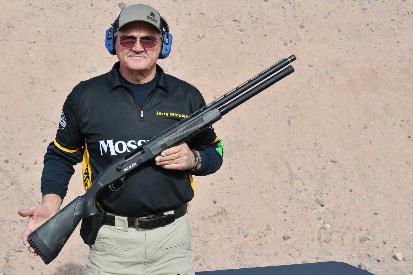 Jerry MIculek mit der 940 JM.