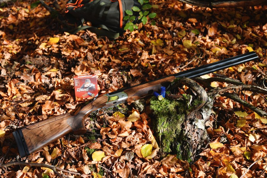 Praxistest Huglu HT-14 Sporting. Was bringt die primär für das Wurfscheibenschießen konzipierte Bockflinte im Kaliber 12/76 dem Sportschützen und dem Jäger? Die Huglu HT-!4 ist eine Bockflinte, die sich primär für das sportliche oder jagdsportliche Schießen anbietet.