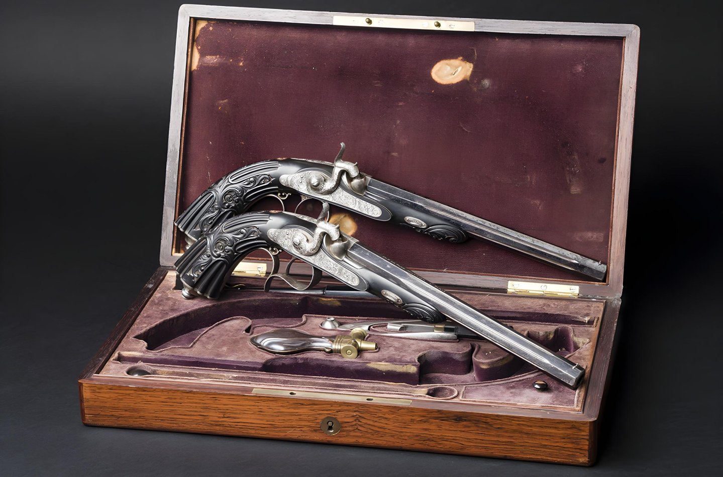 Die 105. Auktion bei Hermann Historica steht an. Unsere Übersicht der vielversprechendsten Lose Perkussionspistolen im Kasten.
