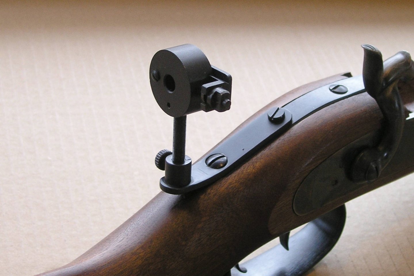 Neues Visier-Kit und Diopter von ARTAX Vorderlader – die DSB-konformen Eigenentwicklungen ARTAX Diopter-Prototyp auf Hawkens Rifle