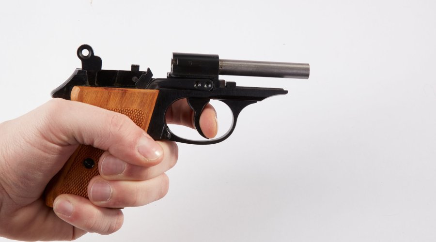 Teil 2 des Repetiervorgang der Erma ERP 74.