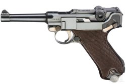 Spezial-Schusswaffenauktion bei Hermann Historica: Unsere Highlights vom 24. Juli 2025 Pistole 08, die 1936 von Krieghoff für die Luftwaffe hergestellt wurde.