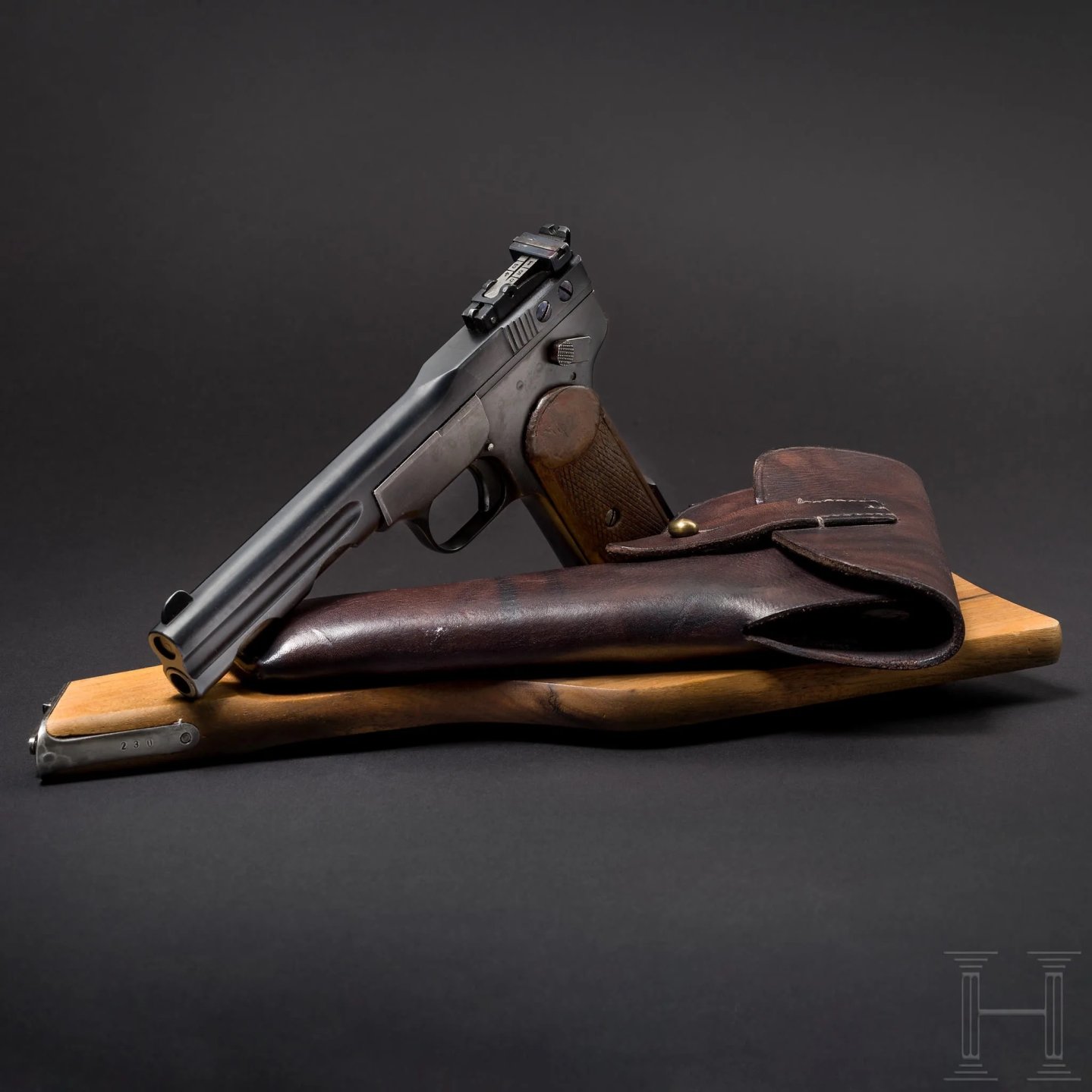 Hermann Historica: Die nächste Ausgabe von Schusswaffen aus fünf Jahrhunderten am 22. Juni 2022 Prototyp einer Langenhan-Pistole im Kaliber 7,65 Browning.