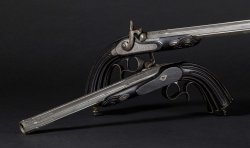 Hermann Historica: Schusswaffen aus fünf Jahrhunderten am 24. Oktober 2022 und Sammlung Binker am 25. Oktober 2022 Pistolenpaar um 1850, beide Seiten.