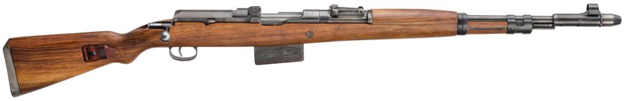 Hermann Historica in München – Porträt eines außergewöhnlichen Museums auf Zeit Das von Mauser in Oberndorf konstruierte und gefertigte Gewehr 41 (M) von rechts.
