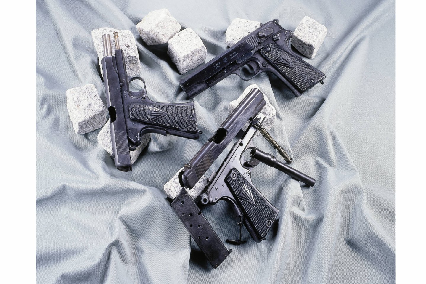 Drei verschiedene Pistolen VIS Radom.