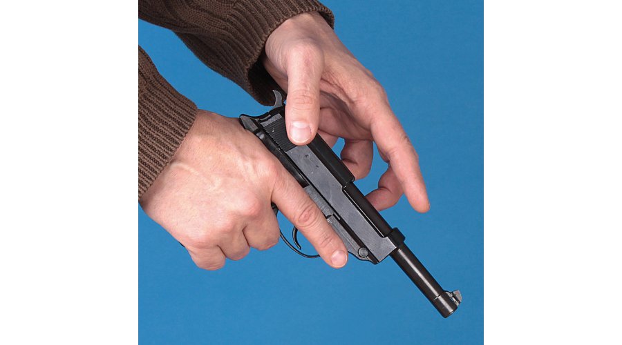 Übergabe P.38/P1 umgreifen