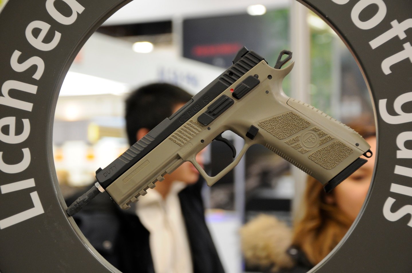 ActionSportGames: neue Softair-Replikas mit dem CZ-Logo