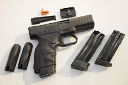 ISSC Handel: Halbautomatische Pistole BB6 von BB Techs ISSC Handel: Halbautomatische Pistole BB6 von BB Techs