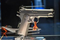 Cabot Guns: außergewöhnliche Pistolen im 1911er Stil Die 1911er Pistole "The Icon" von Cabot Guns.