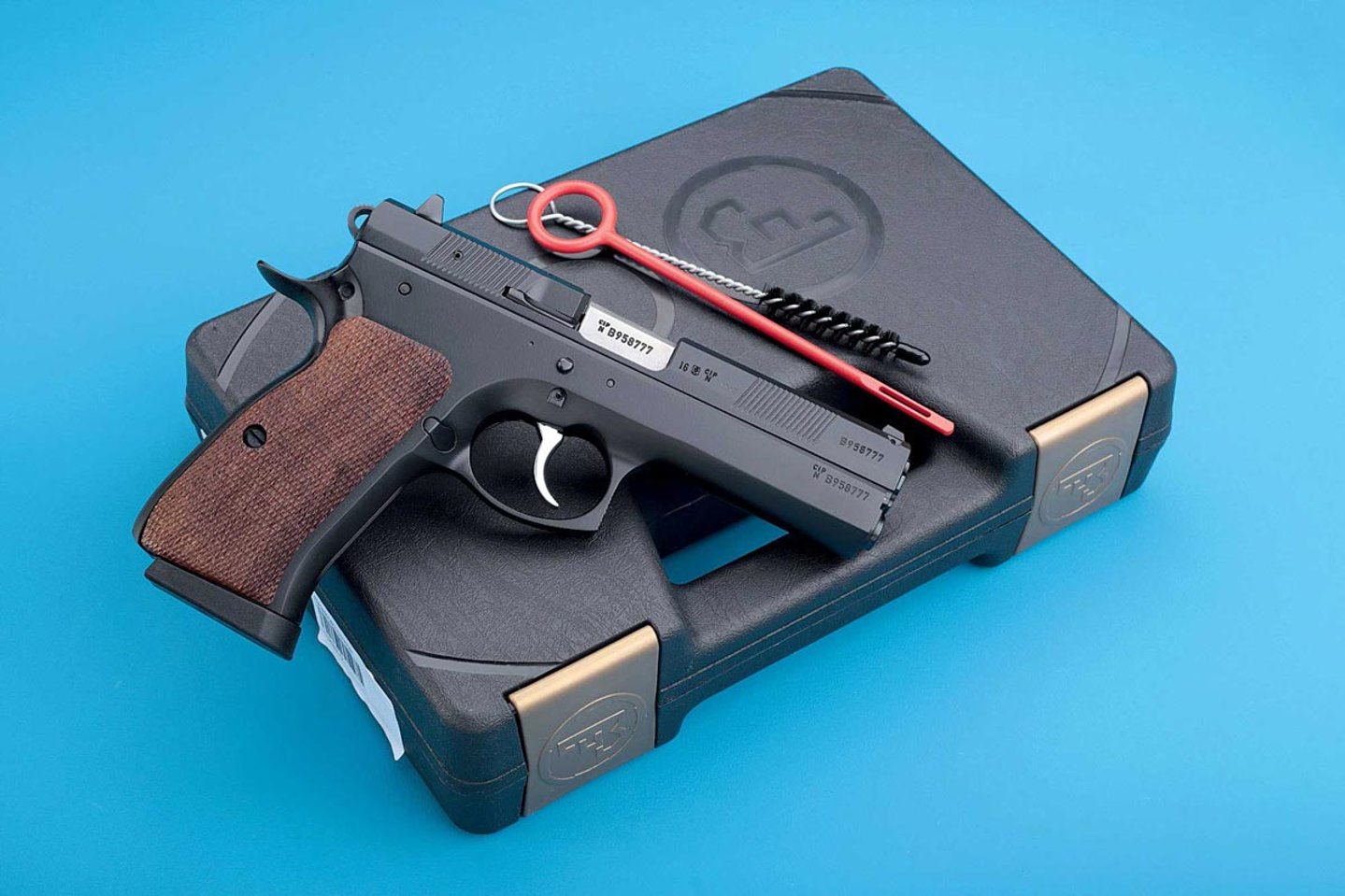  Die CZ 97 B in Vollansicht 