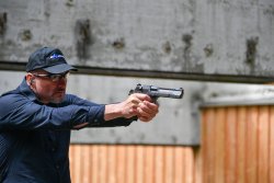Magnum Research Desert Eagle XIX 6" Case Hardened in .44 Magnum Desert Eagle Case Hardened Pistole