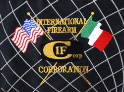 Die Pistolen von ARSENAL FIREARMS auf dem Weg in die USA Die Pistolen von ARSENAL FIREARMS auf dem Weg in die USA