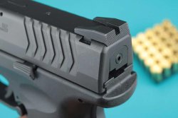 Test: HS Produkt XDM 4.5 Pistole im Kaliber .45 ACP Der Kimmenrücken der HS Produkt XDM 4.5