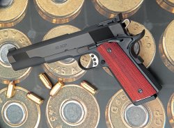 Longslide-Pistolen in .45 ACP – Les Baer Premier 2 Longslide-Pistolen in .45 ACP – Les Baer Premier 2