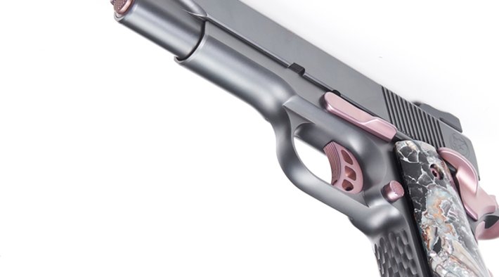 Pistole Lady Hawk 2.0 von Nighthawk Custom ist in den Kalibern 9 mm Luger und .45 ACP erhältlich