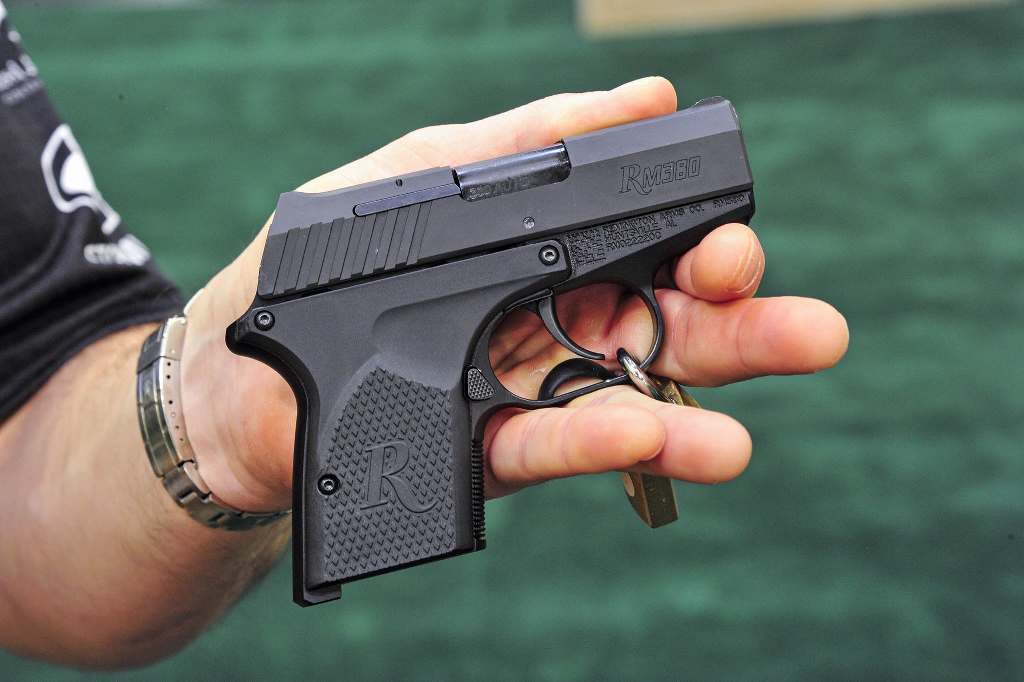 remington: Subkompaktpistole REMINGTON RM380 jetzt auch in Europa remington: Subkompaktpistole REMINGTON RM380 jetzt auch in Europa