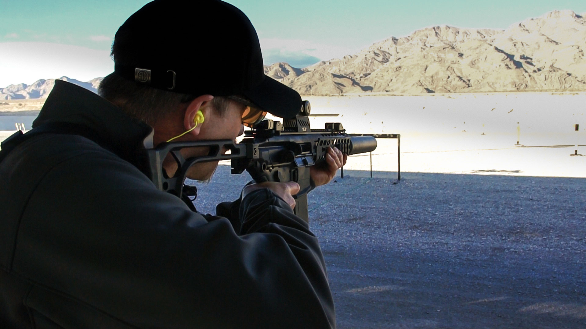 sig-sauer: SIG Sauer Range Day 2016: MPX Carbine in 9mm Luger