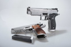 SIG Sauer X-Five Open: "Race Gun" für das IPSC-Schießen Sportpistole SIG Sauer X-Five